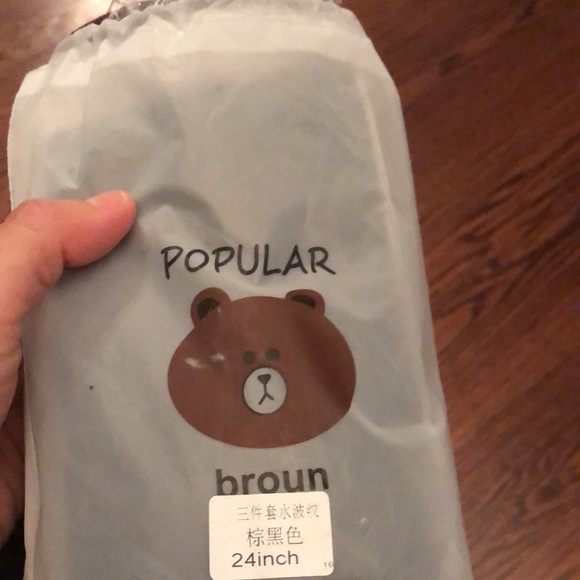 Hair Extensions - Picture 4 of 4